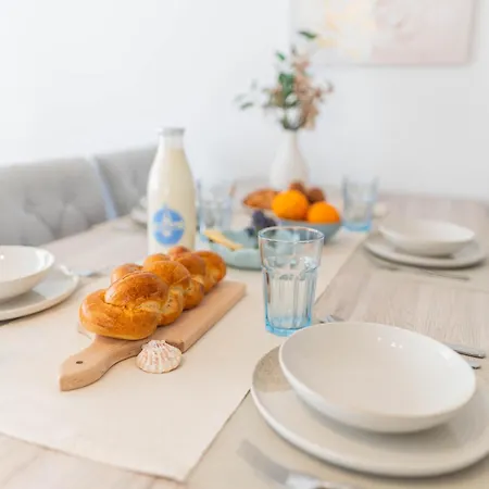Beyond Cozy, Coastal Design, Balkon & Parkplatz * St. Gallen
